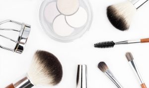 Makeup Essentials: Must-Haves for Your Kit