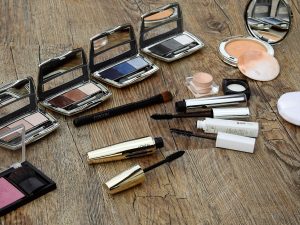 Safe Ingredients in Makeup Products